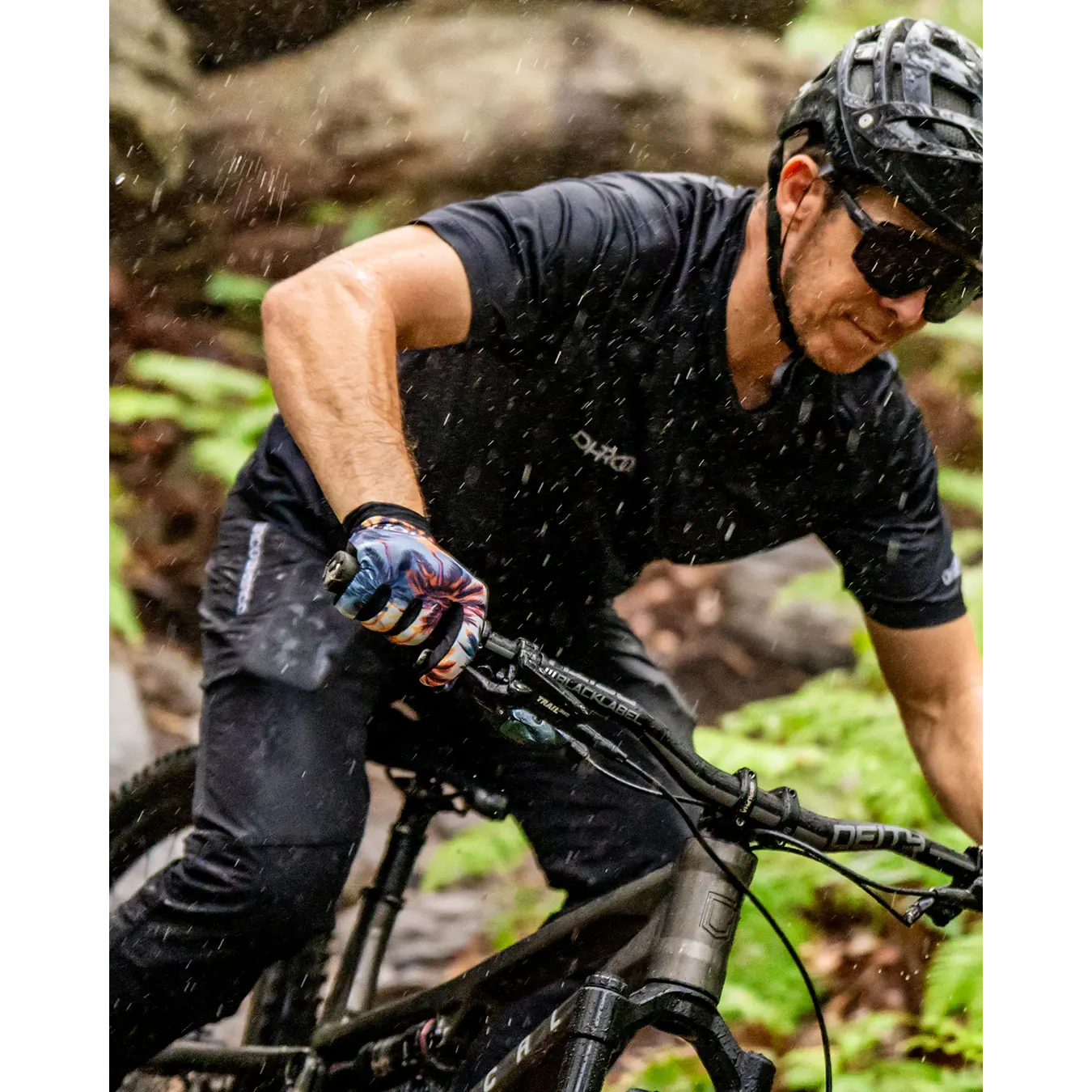 Mens Trail Glove | Venice Beach