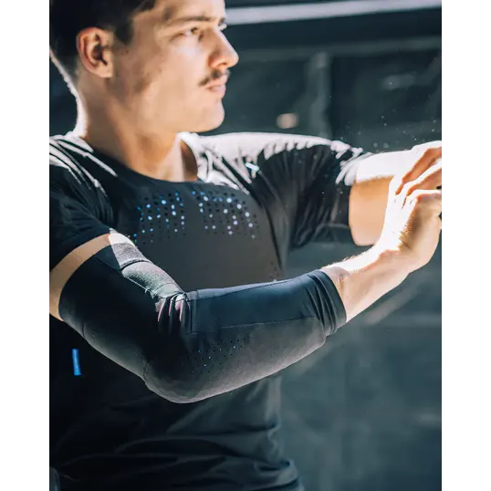 Gravity Elbow Pad