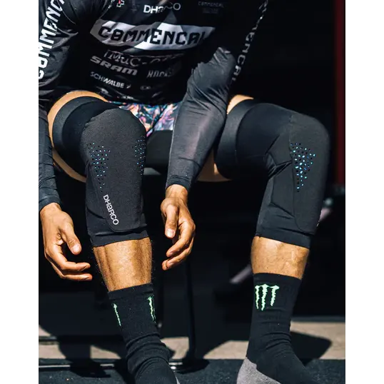 Gravity Knee Pad